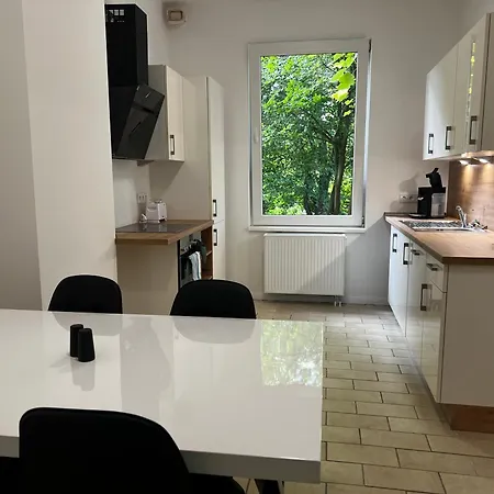 4-zimmerwohnung Im Alten Bahnhof Von *