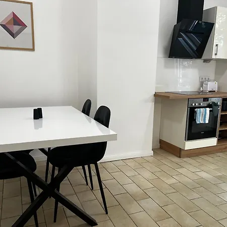 4-zimmerwohnung Im Alten Bahnhof Von Apartamento *