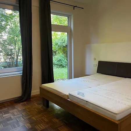 Apartamento 4-zimmerwohnung Im Alten Bahnhof Von